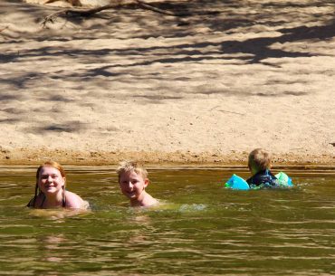 Alice Springs with kids